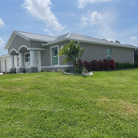 Fun In The Sun! Brand New Home! Port Charlotte Extérieur photo